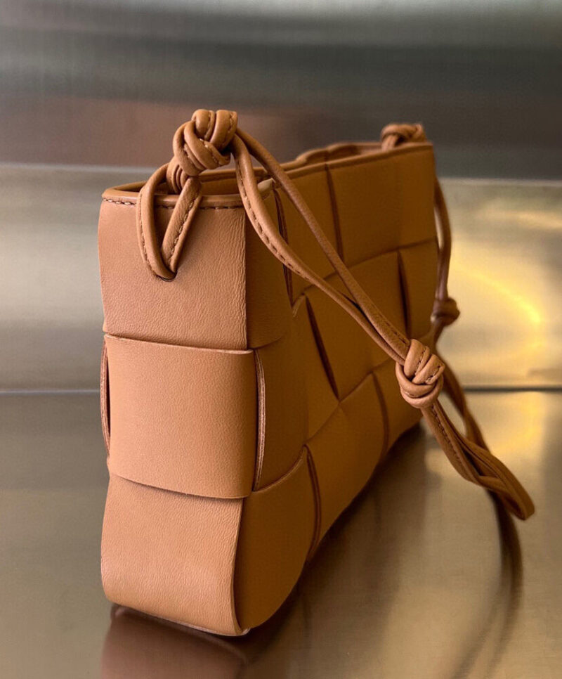 Bottega Veneta Cassette Pouch On Strap 730543